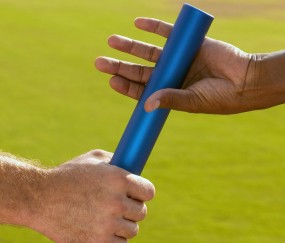 爱游戏-电竞赛场焦点！阿根廷队对阵比利时队，球星闪耀，全场焦点无人能挡