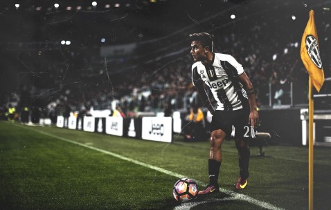 爱游戏-排球赛场焦点！阿根廷队对阵德国队，意外判罚引发热议，比赛氛围紧张