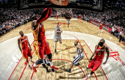 爱游戏体育官网-田径赛场焦点！瑞士队对阵英格兰队，连胜纪录继续刷新，球队势不可挡